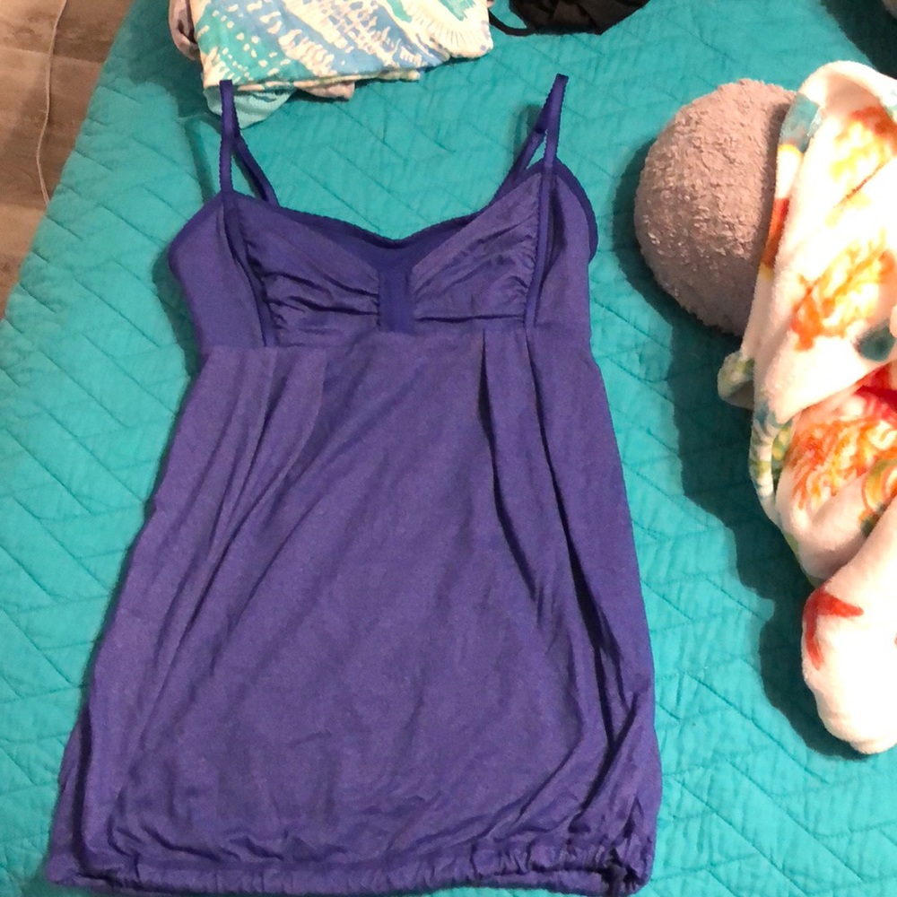 Lululemon tank